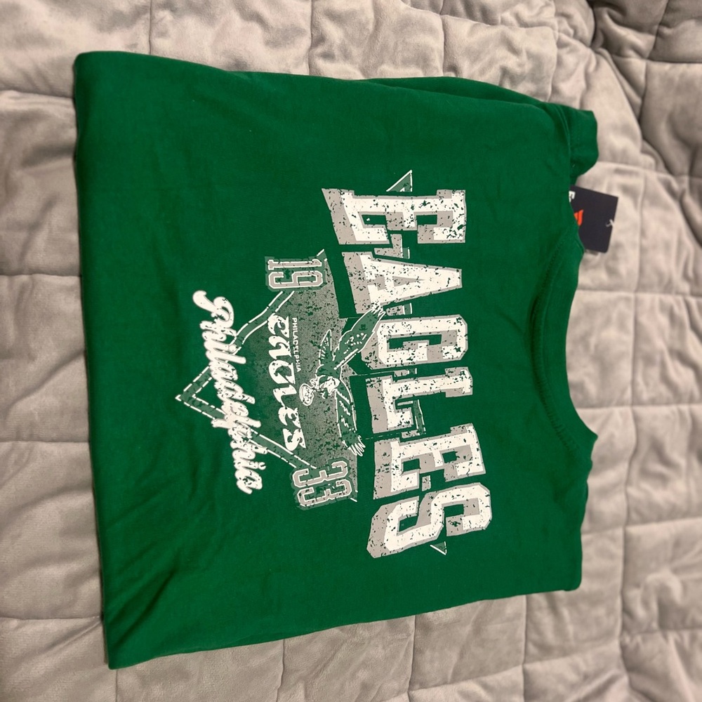 Eagles Men’s Tall Green T-Shirt